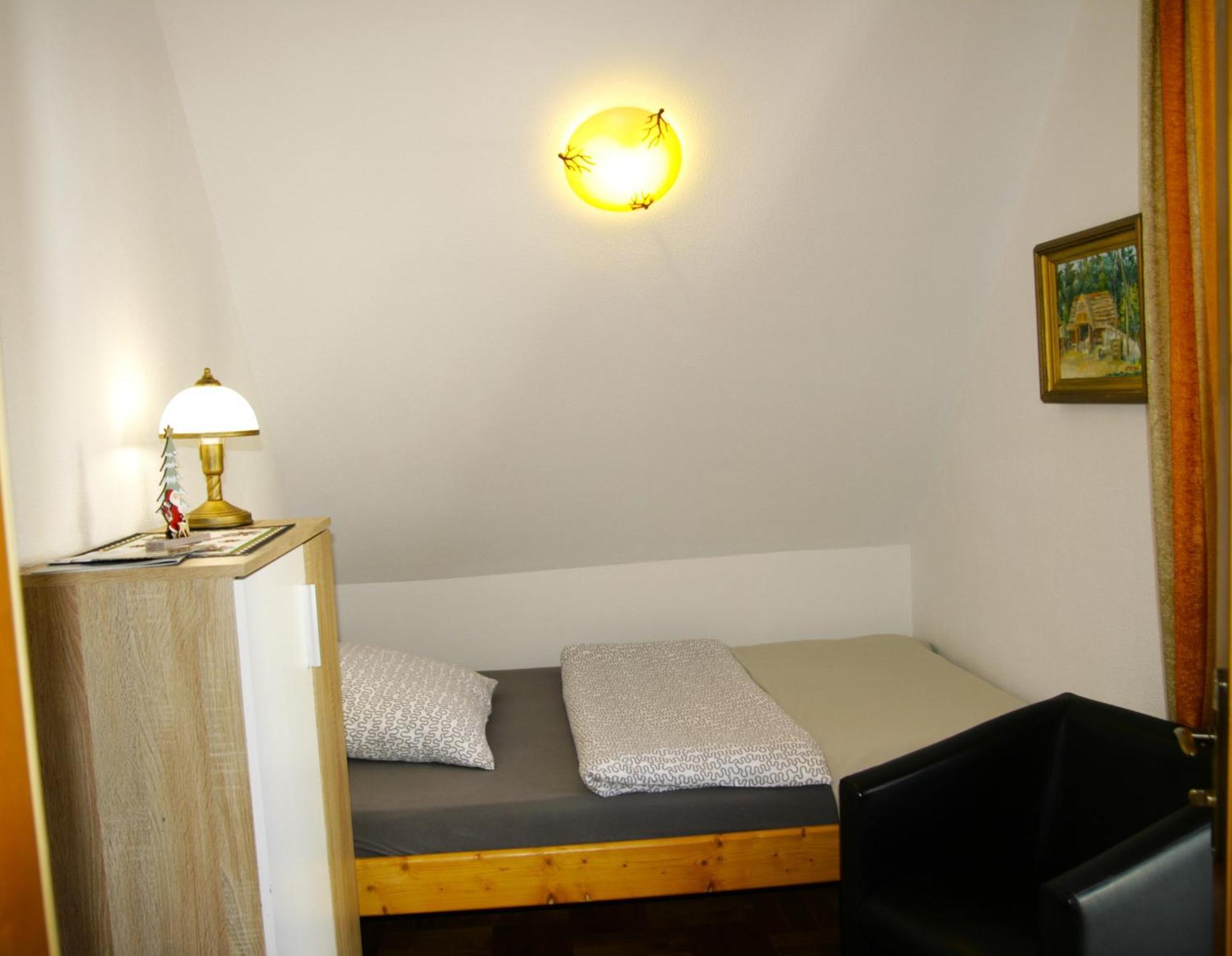 Chata Maniowy Wyspa Ciszy - Agroturystyka, Nieopodal Czorsztyna, Maniowy I Kluszkowce Nad Zalewem Czorsztynskim Buitenkant foto